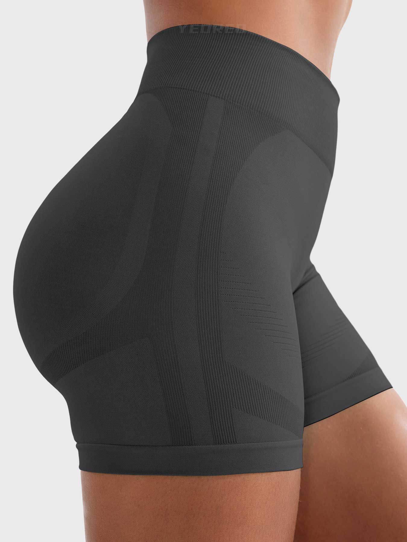 Yeoreo Lilliean SoftHue™ 4.5" Seamless Shorts